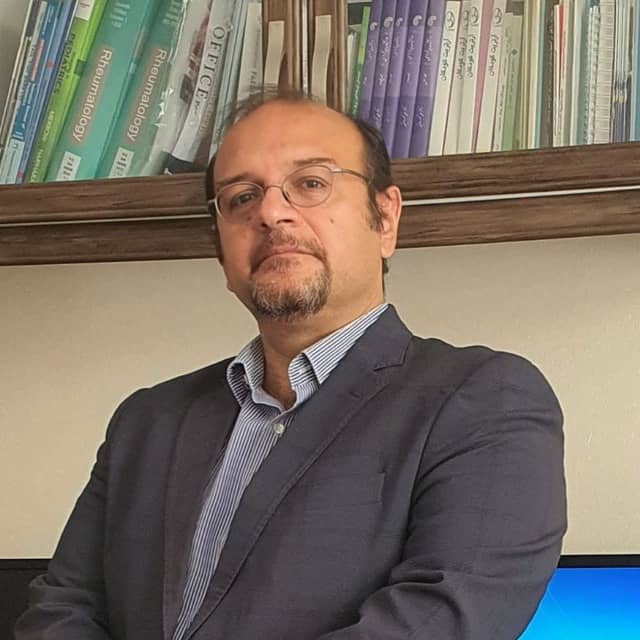 مشاوره پزشکی آنلاین با دکتر رضا شیاری